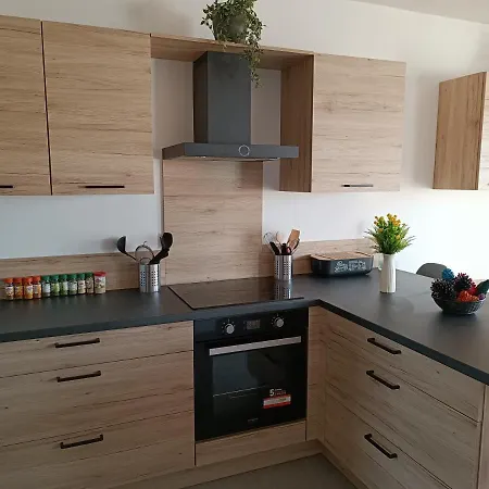 Appartement Neuf 80m2 +terrasse 100m