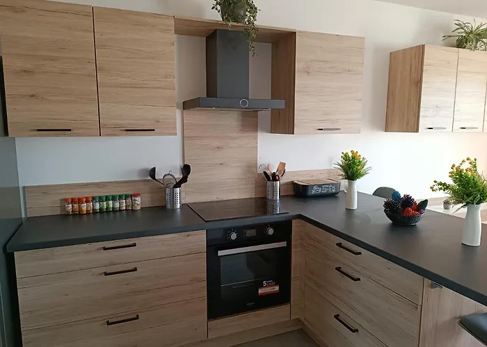 Daire Neuf 80m2 +terrasse 100m