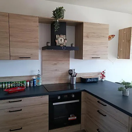 Neuf 80m2 +terrasse 100m Apartment